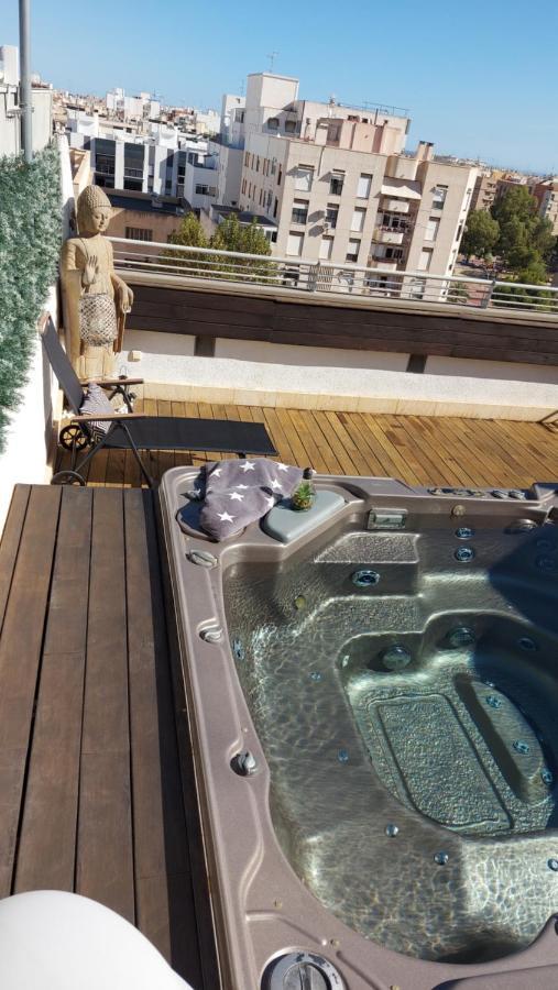 Atico De Lujo Con Jacuzzi Climatizado En Terraza Apartment Elche Exterior foto
