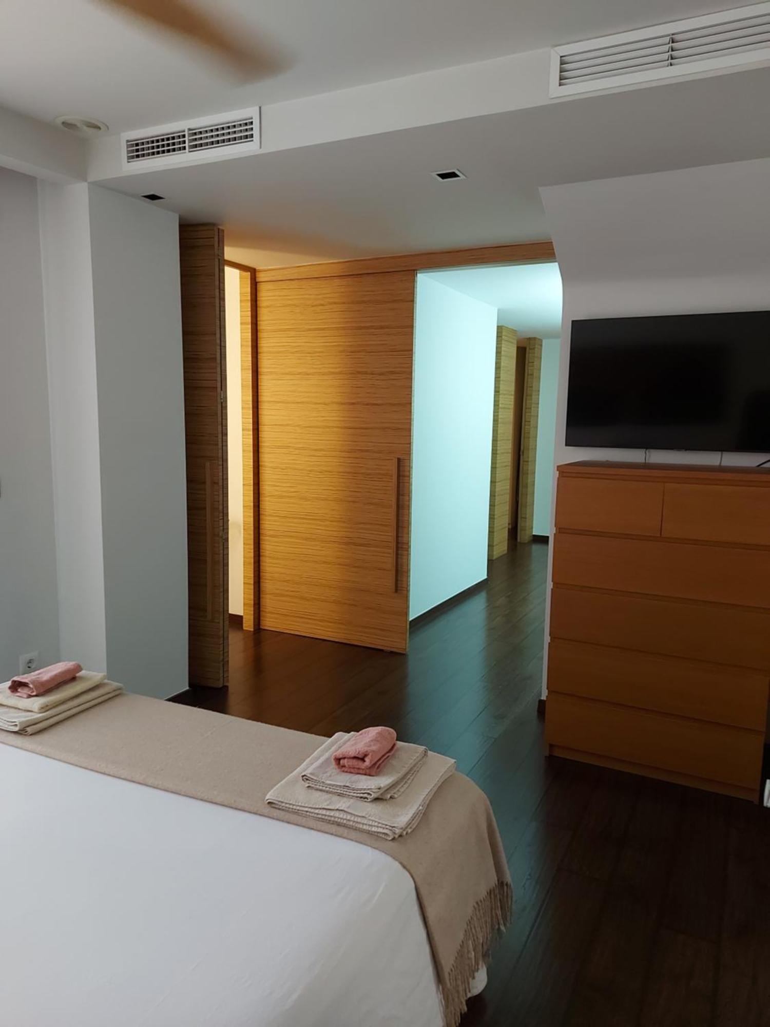 Atico De Lujo Con Jacuzzi Climatizado En Terraza Apartment Elche Exterior foto